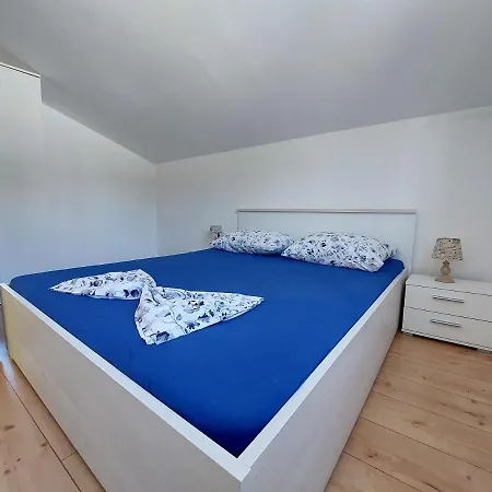 Tina Apartament